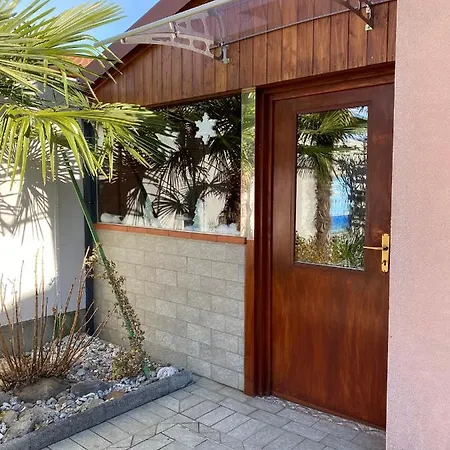 Casa Sheila Апартаменты Quartino